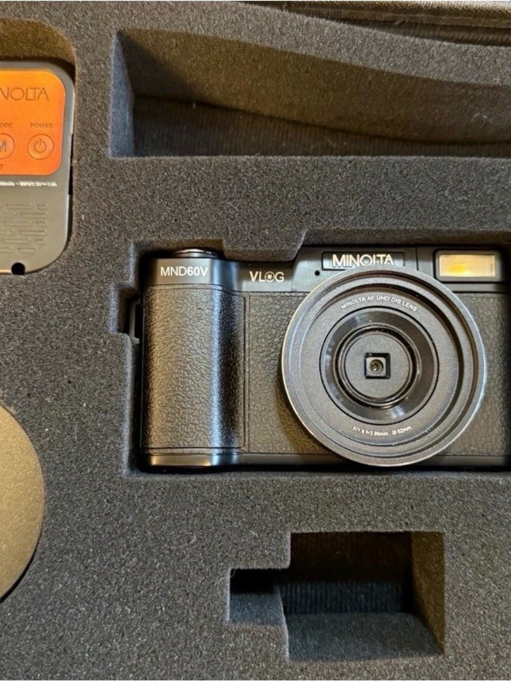 MND60V Vlog Camera in Black